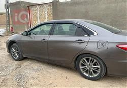 تۆیۆتا کامری